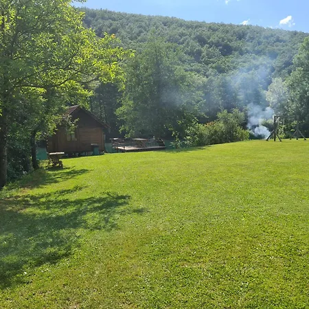 Kamp San Parque de Campismo *